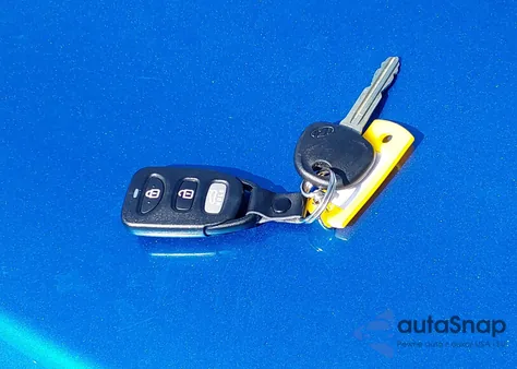 2018 Hyundai Elantra Sel z USA, uszkodzony, nr VIN 5NPD84LF6JH214562